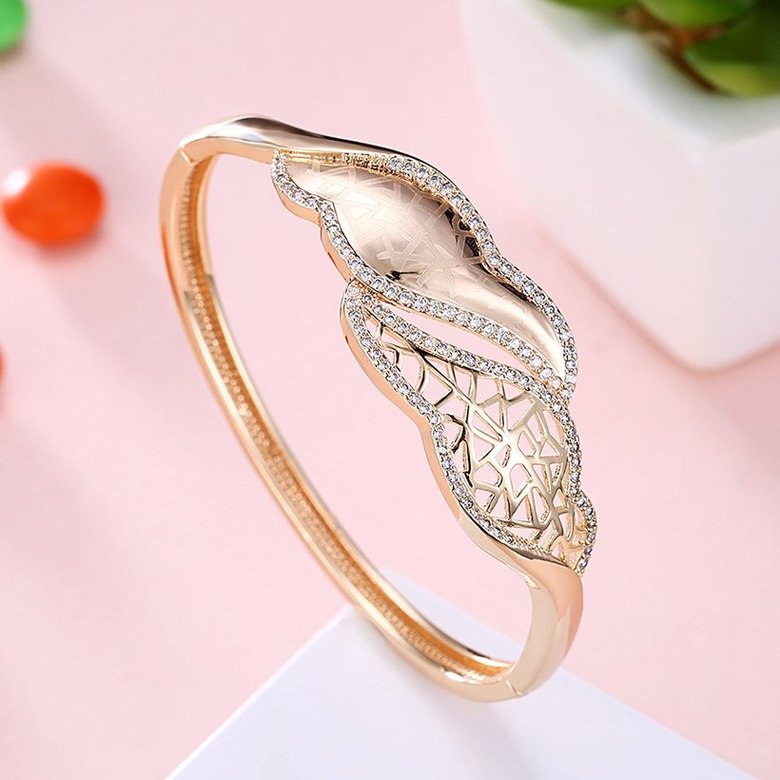 Wholesale Leaves to hollow out Champagne Gold CZ Bangle TGGPBL052 1