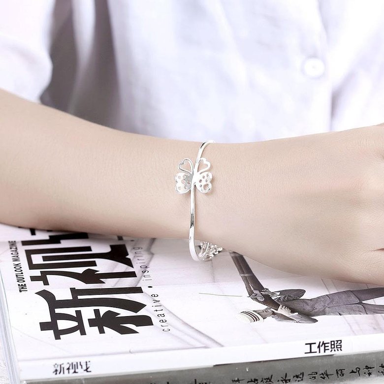 Wholesale Trendy Silver Animal Bangle&Cuff TGSPBL169 1