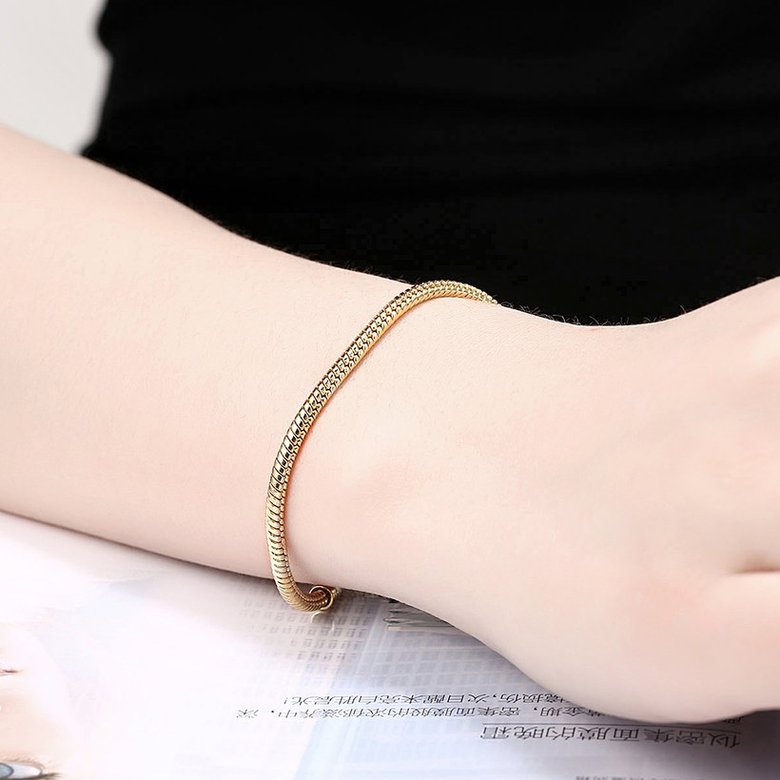 Wholesale Trendy Antique Gold Geometric Bracelet TGBB054 4