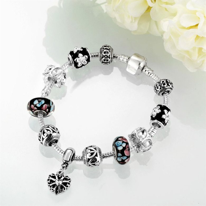 Wholesale Romantic Silver Heart Glass Bracelet TGBB060 1