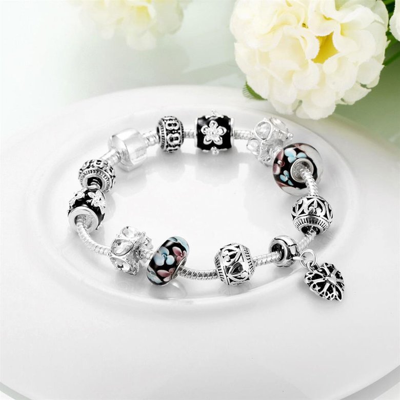Wholesale Romantic Silver Heart Glass Bracelet TGBB060 2