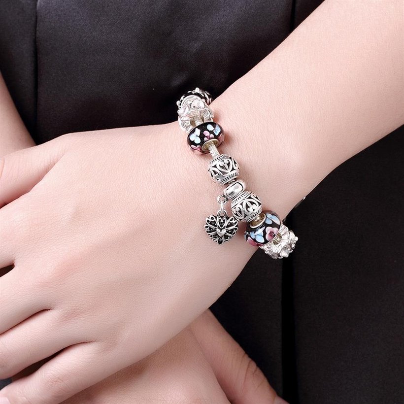 Wholesale Romantic Silver Heart Glass Bracelet TGBB060 5