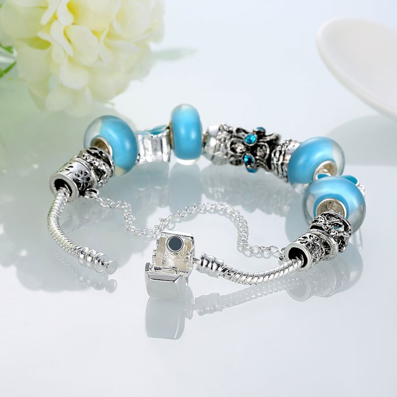 Wholesale Casual/Sporty Silver Geometric Blue Crystal Bracelet TGBB066 2