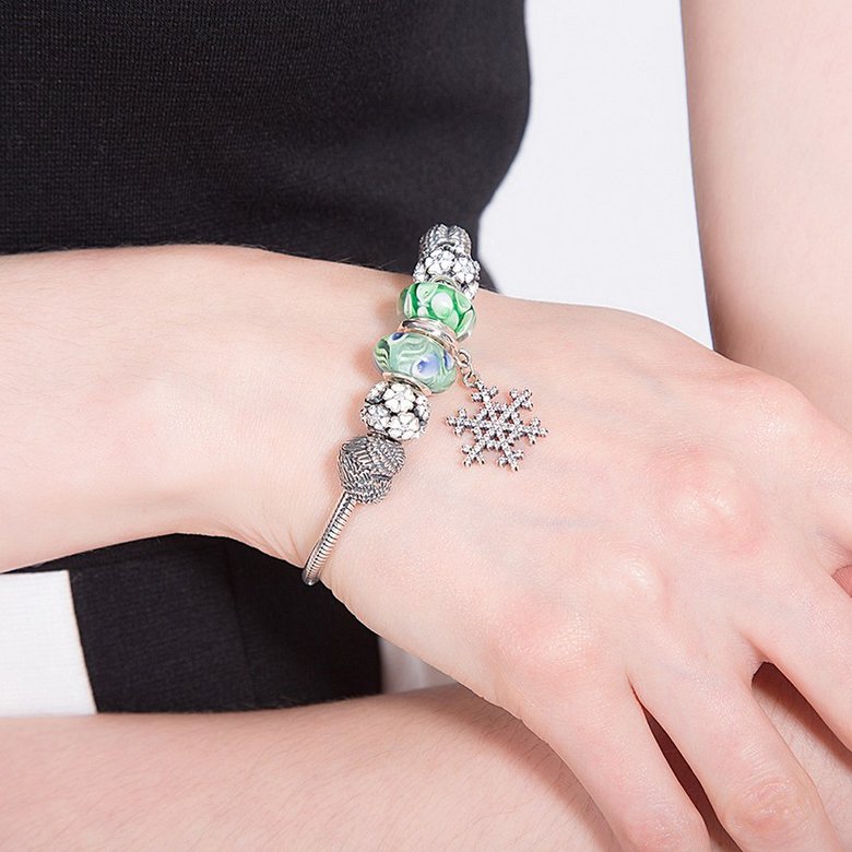 Wholesale Vintage Antique Silver Green CZ Bracelet TGSLB009 4