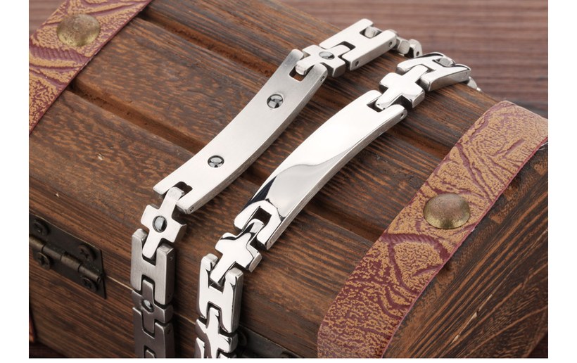 Wholesale 2018 New Fashion Stainless Steel Couples BraceletLovers TGSMB008 7