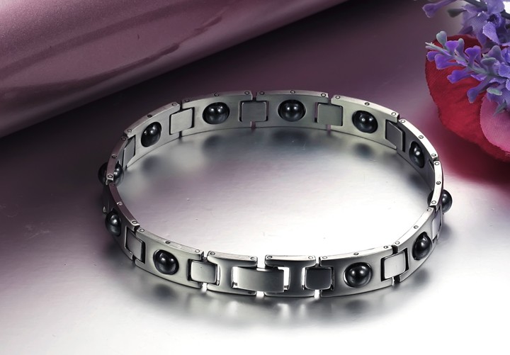 Wholesale Hot sale stainless steel magnetic bracelet TGSMB047 0