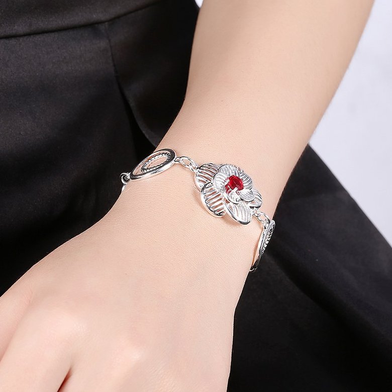 Wholesale Trendy Silver Geometric wreath Red Glass Bracelet TGSPB167 3