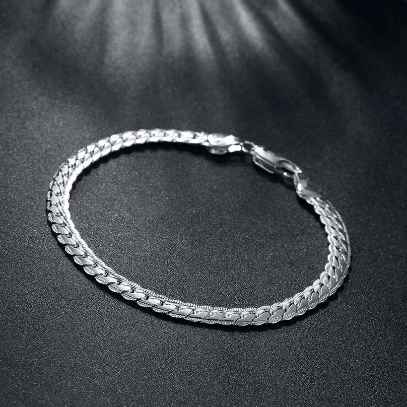 Wholesale Romantic Silver Animal Bracelet TGSPB139 2