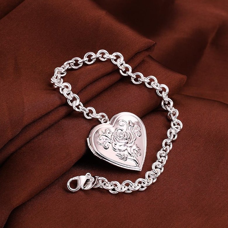 Wholesale Classic Silver Heart Bracelet TGSPB166 1