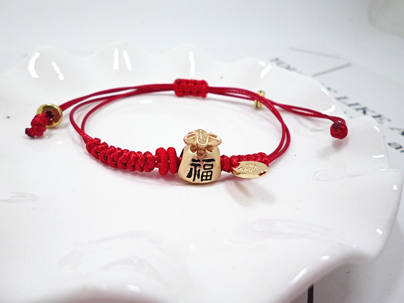 Wholesale Lucky Gold cute animals Red Braided Bracelet Adjustable Fashion Jewelry Handmade Braid Knot Friendship Bracelets Love Gift VGB094 1