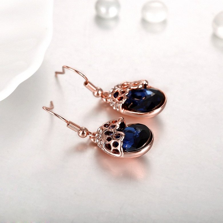 Wholesale Classic Titanium Water Drop royalBlue crystal Dangle Earring Romantic Gift Zircon Claw Set Wedding Earring TGGPDE190 3