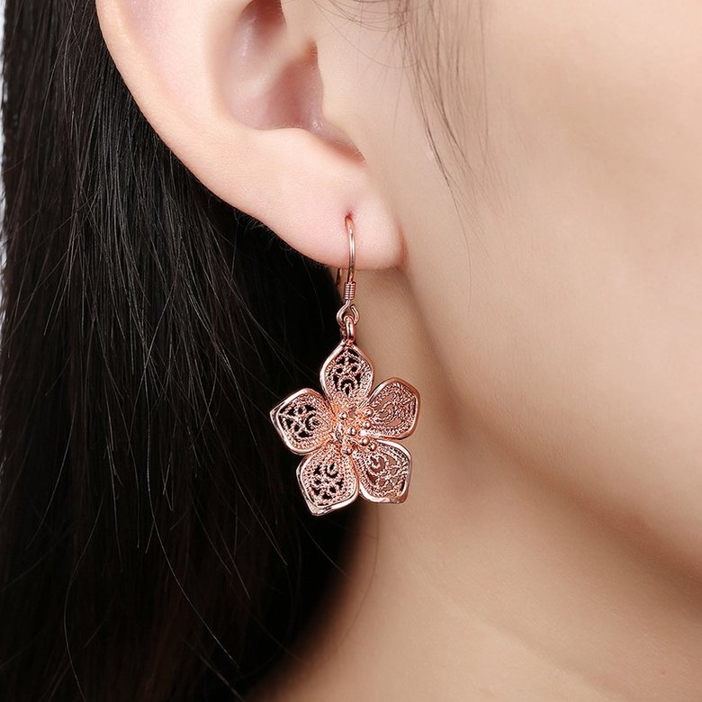 Wholesale Trendy hot selling rose gold Hollow Flower Hoop Earrings For Women Girl Anniversary Gift TGGPDE056 4