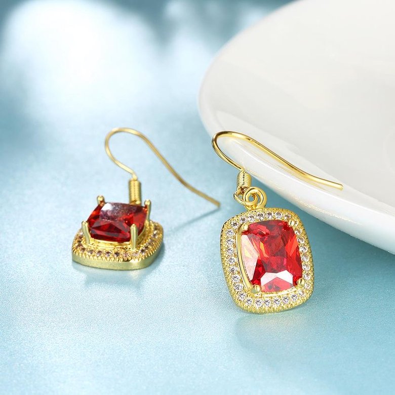 Wholesale Fashion classic Womens dangle Earrings big Red Stone CZ Gold Earrings For Woman Jewelry Dropshipping TGGPDE077 3