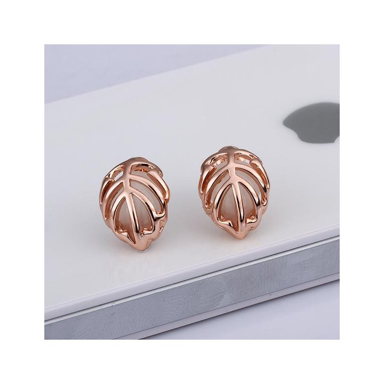 Wholesale Trendy Rose Gold Plated Fine Jewelry Stud Earrings Leaf shape Oval Gemstone Ear Studs jewelry  TGGPE003 1