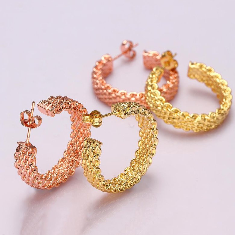 Wholesale Trendy 24K Gold Round Stud Earring Simple Design Metal Wide Round Circle Weave Chain Small Hoop Earrings for Women jewelry  TGGPE226 3