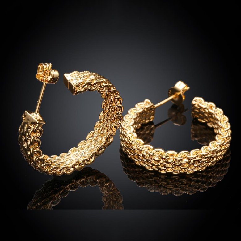 Wholesale Trendy 24K Gold Round Stud Earring Simple Design Metal Wide Round Circle Weave Chain Small Hoop Earrings for Women jewelry  TGGPE226 4