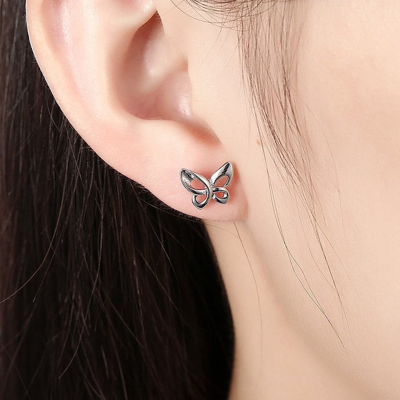 Wholesale fashion jewelry China Sweet Insect Butterfly Screw Platinum Stud Earrings For Women Children Mini Minimalist Jewelry TGGPE369 4