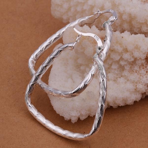 Wholesale Fashion Silver plated triangle fish pattern Hoop Earring For Woman Fashion Party Engagement pub Party Jewelry TGHE018 5