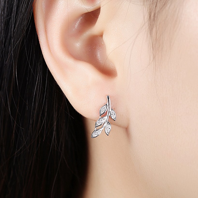 Wholesale New Arrival 925 Sterling Sliver Small olive Leaves Stud Earrings Zirconia Cute Simple Fashion For Women Lady Gift Trendy TGSLE230 4
