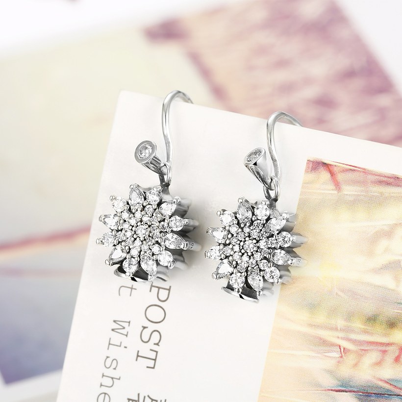 Wholesale Charming white Zircon Sun Flower Stud Earrings For Women Luxury Jewelry Vintage Fashion 925 Sterling Silver Color Earrings TGSLE142 1