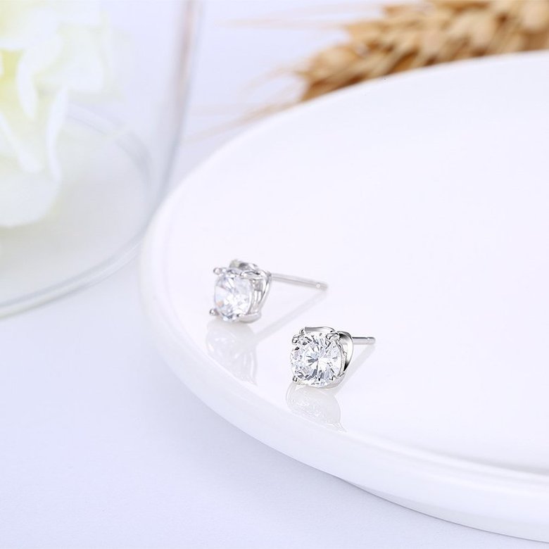 Wholesale Hot wholesale jewelry Fashion romantic 925 Sterling Silver Stud Earrings High Quality Woman Jewelry cute shiny Zircon Earrings TGSLE024 3