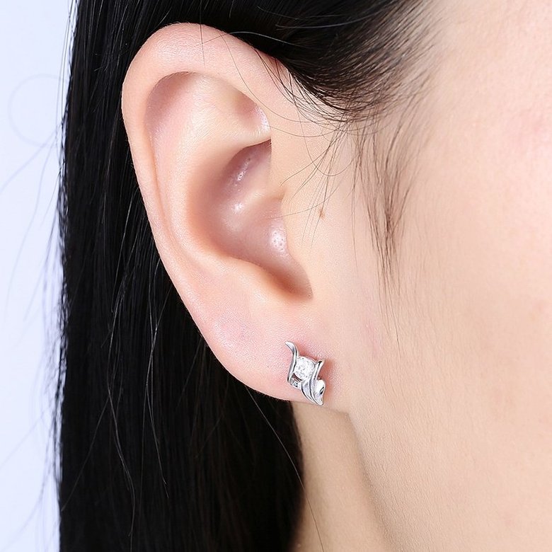 Wholesale Hot wholesale jewelry Fashion romantic 925 Sterling Silver Stud Earrings High Quality Woman Jewelry cute shiny Zircon Earrings TGSLE036 0
