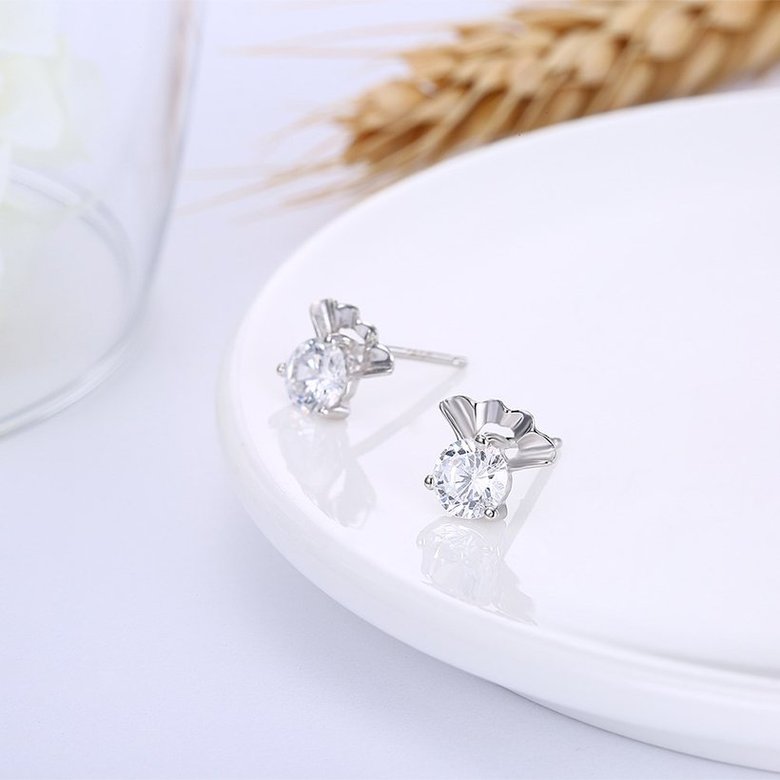 Wholesale China fashion jewelry unique 925 Sterling Silver Earrings High Quality for Woman cute sector shiny Zircon Hot Sale Earrings TGSLE046 3