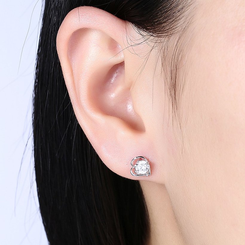 Wholesale Creative Luxury Female Small Stud Earrings Real 925 Sterling Silver Earrings Trendy shinny Crystal Stone Wedding Earrings  TGSLE051 0