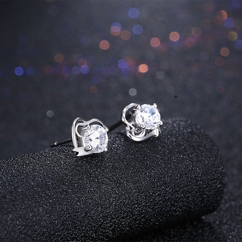 Wholesale Creative Luxury Female Small Stud Earrings Real 925 Sterling Silver Earrings Trendy shinny Crystal Stone Wedding Earrings  TGSLE051 1