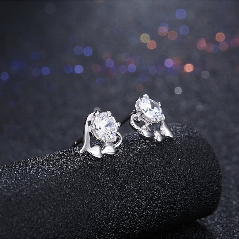 Wholesale Trendy Creative Female Small Stud Earrings 925 Sterling Silver delicate shinny Crystal Earrings Wedding party jewelry wholesale TGSLE063 1