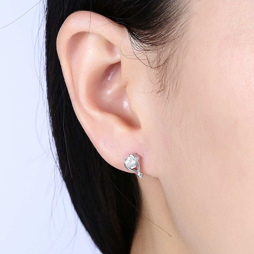 Wholesale Fashion Creative Female fish Stud Earrings 925 Sterling Silver delicate shinny Crystal Earrings Wedding party jewelry wholesale TGSLE064 0