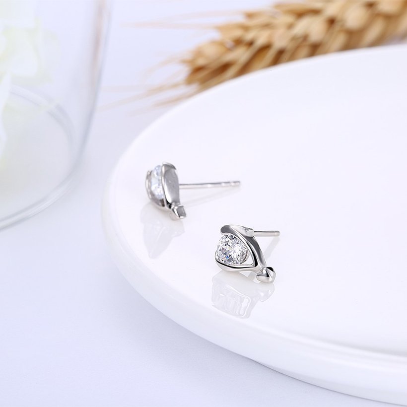 Wholesale Fashion Creative Female fish Stud Earrings 925 Sterling Silver delicate shinny Crystal Earrings Wedding party jewelry wholesale TGSLE064 3
