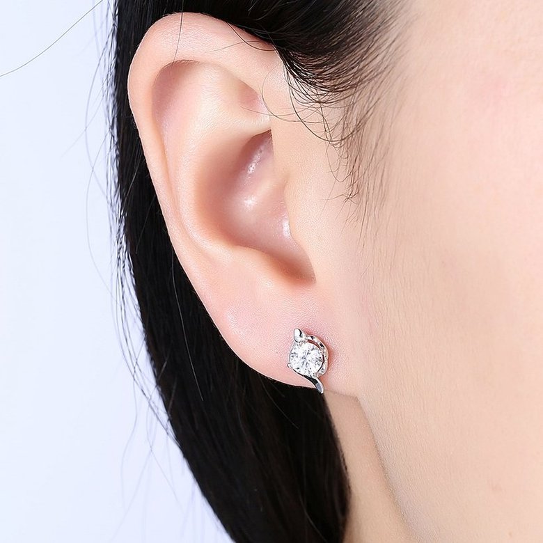 Wholesale Fashion Creative Female Small Stud Earrings 925 Sterling Silver delicate shinny Crystal Earrings Wedding party jewelry wholesale TGSLE065 0