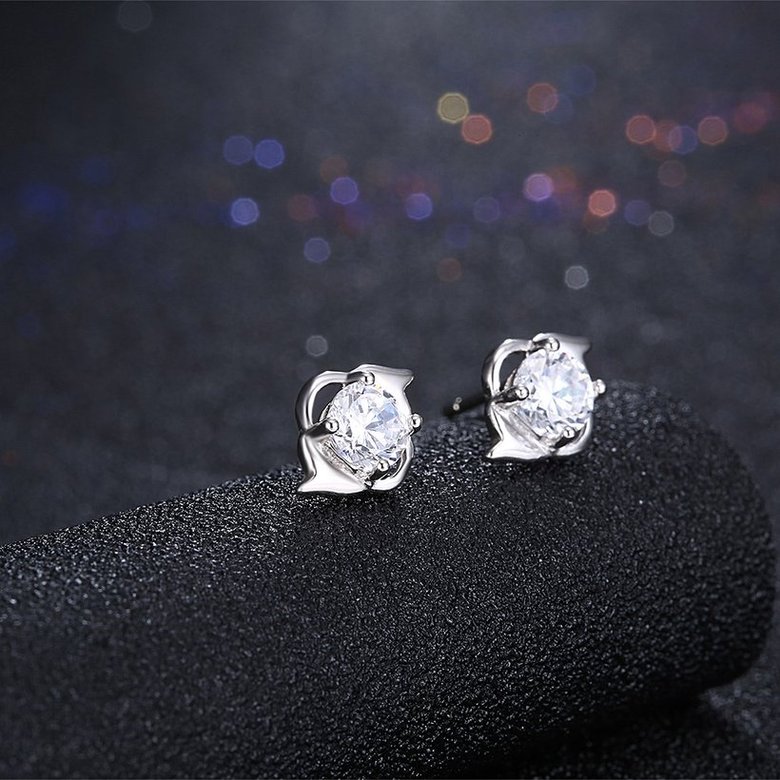 Wholesale Trendy Creative Female Small Stud Earrings 925 Sterling Silver delicate shinny Crystal Earrings Wedding party jewelry wholesale TGSLE081 1