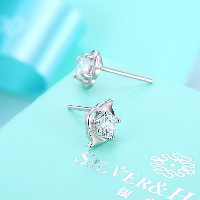 Wholesale Trendy Creative Female Small Stud Earrings 925 Sterling Silver delicate shinny Crystal Earrings Wedding party jewelry wholesale TGSLE081 2