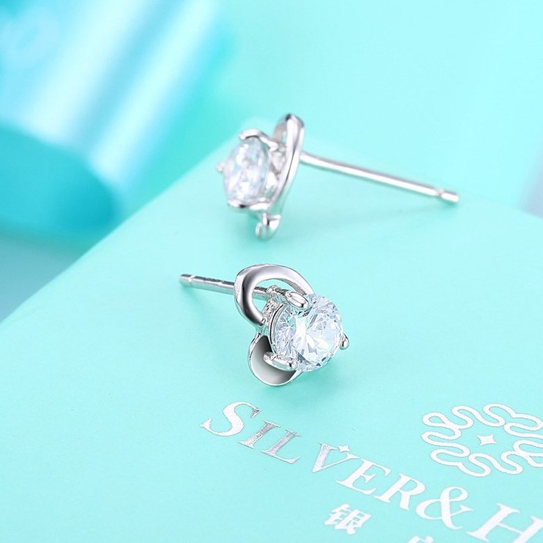 Wholesale Trendy Creative Female Stud Earrings 925 Sterling Silver delicate shinny Crystal Earrings Wedding party jewelry wholesale China TGSLE084 2