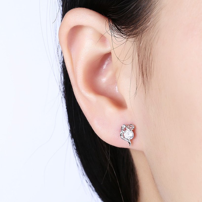 Wholesale Trendy Creative Female Stud Earrings 925 Sterling Silver delicate shinny Crystal Earrings Wedding party jewelry wholesale China TGSLE112 0