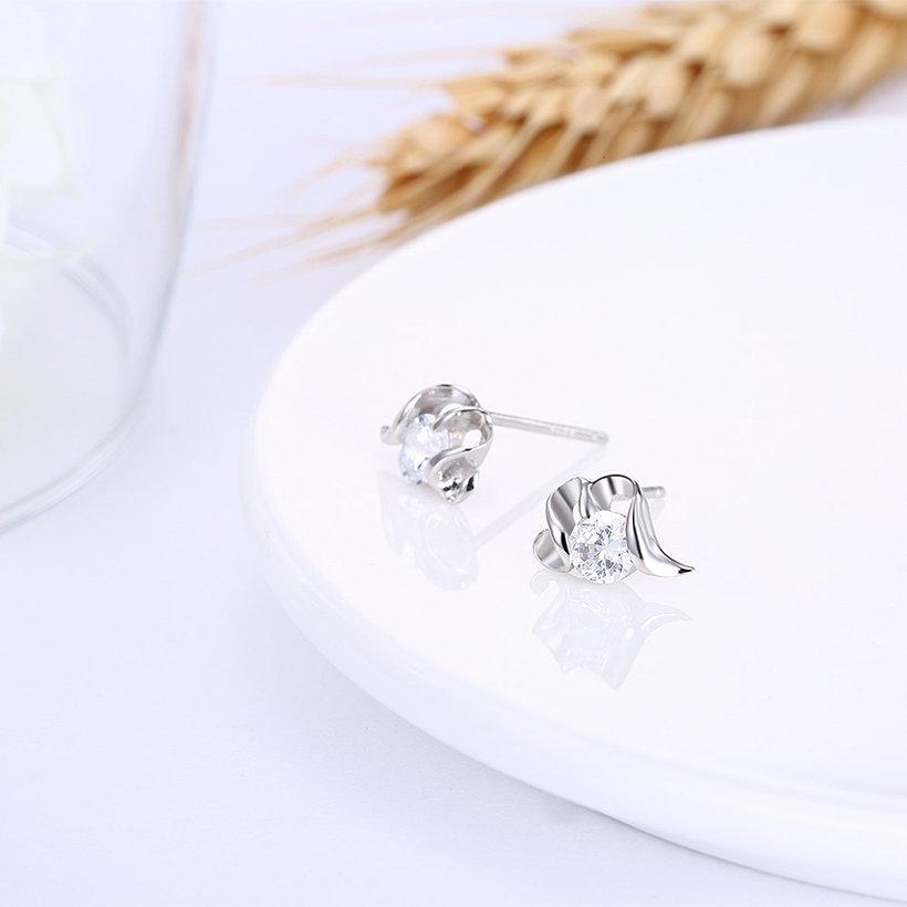 Wholesale Trendy Creative Female Stud Earrings 925 Sterling Silver delicate shinny Crystal Earrings Wedding party jewelry wholesale China TGSLE112 3