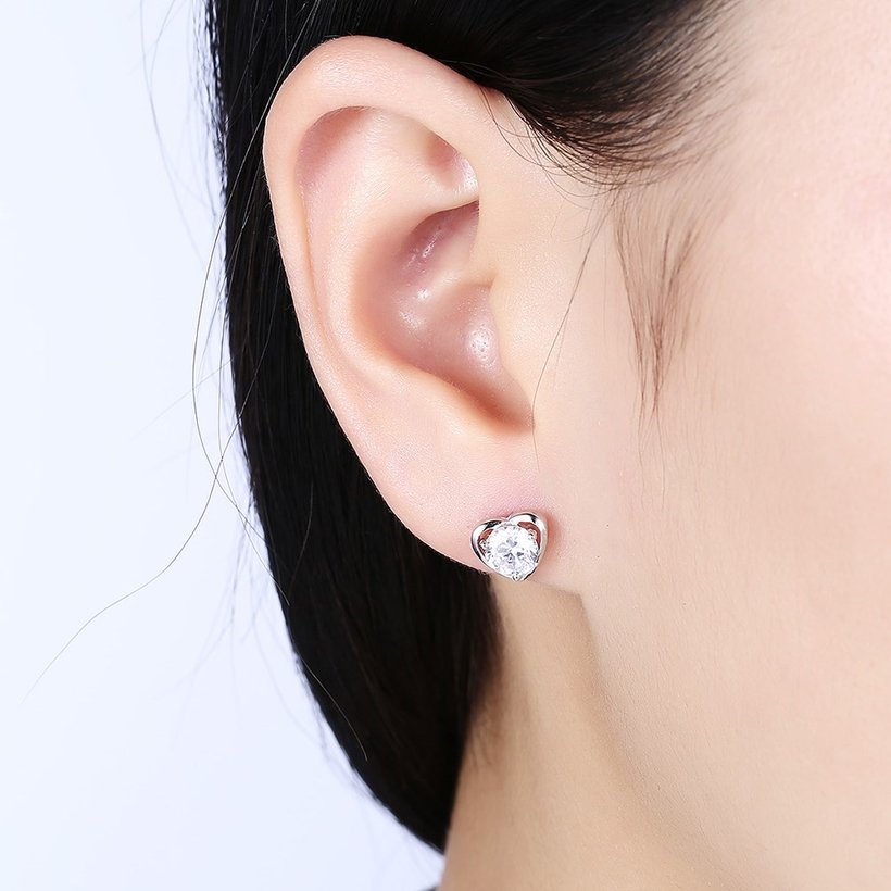 Wholesale Romantic Fashion 925 Sterling Silver CZ Stud Heart Earring for Women Girls wedding Jewelry TGSLE124 0