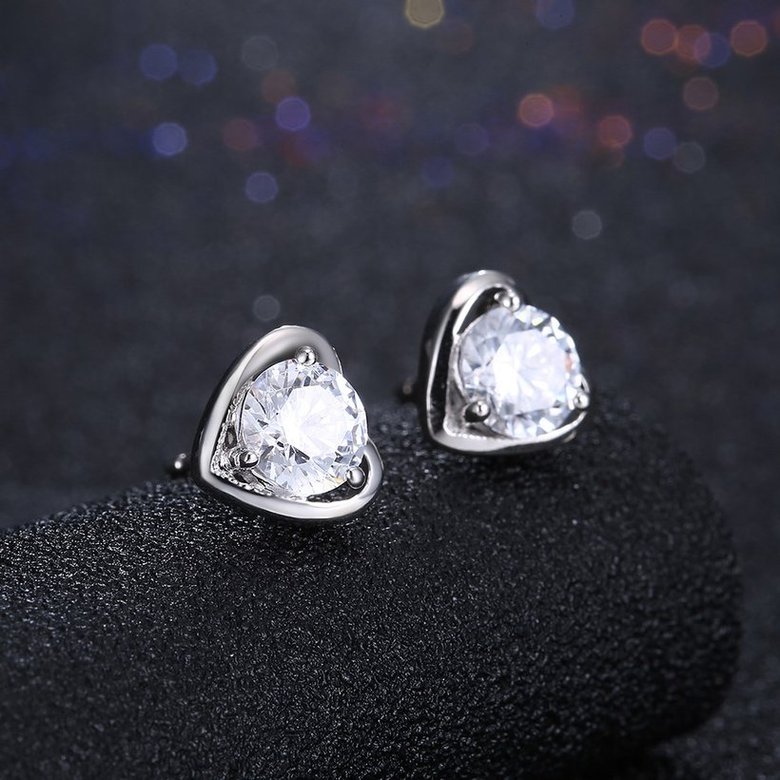Wholesale Romantic Fashion 925 Sterling Silver CZ Stud Heart Earring for Women Girls wedding Jewelry TGSLE124 1