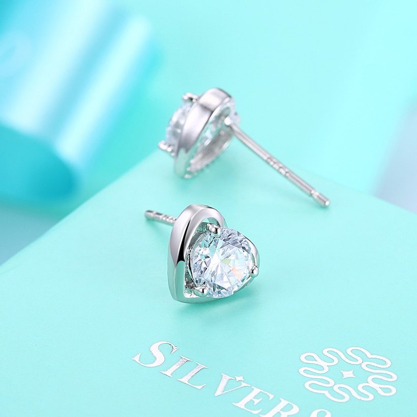 Wholesale Romantic Fashion 925 Sterling Silver CZ Stud Heart Earring for Women Girls wedding Jewelry TGSLE124 2