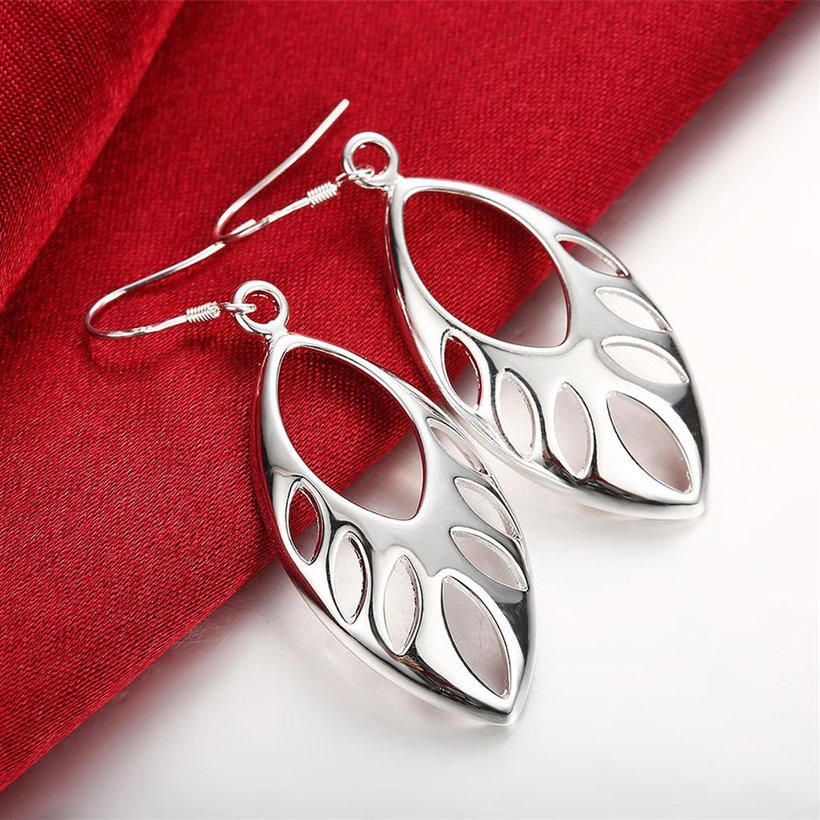 Wholesale Trendy Ethnic Style leaf Shape Hook Earring for Female Simple Design Silver Color Elegant Women Earring Minimalist Gift Dropship TGSPDE266 2