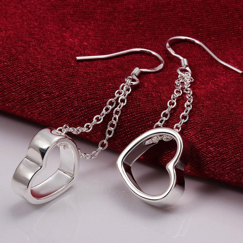 Wholesale Beautiful heart-shaped silver plated earrings hot selling fashion jewelry tassel Earrings Flat Hollow Earrings TGSPDE343 1