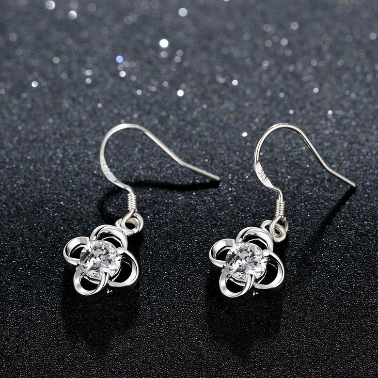 Wholesale High quality Silver Plant CZ Dangle Earring delicate clover crystal earring daily colocation jewelry TGSPDE118 1