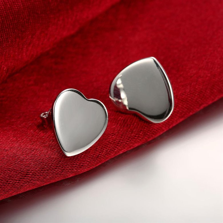 Wholesale Cute Female Love Heart Stud Earrings Silver plated Small Earrings Charm Crystal Wedding Earrings For Women TGSPE121 3