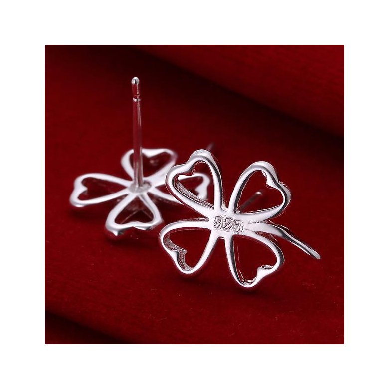 Wholesale New Arrival Romantic Silver plated Little four leaf clover Stud Earrings For Women Lovely Small Earrings Jewelry TGSPE161 0