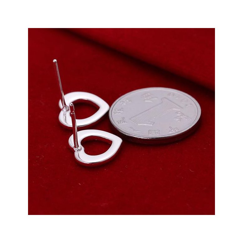 Wholesale Simple Cute Female Love Heart Stud Earrings Silver plated Small Earrings Charm Wedding Earrings For Women TGSPE165 0