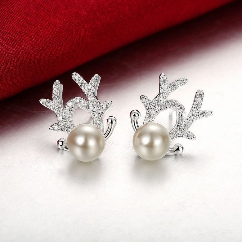 Wholesale Trendy Cute Christmas Deer ELK Animal pearl Silver plated Lady Stud Earrings Jewelry Women Promotion Gift TGSPE242 3