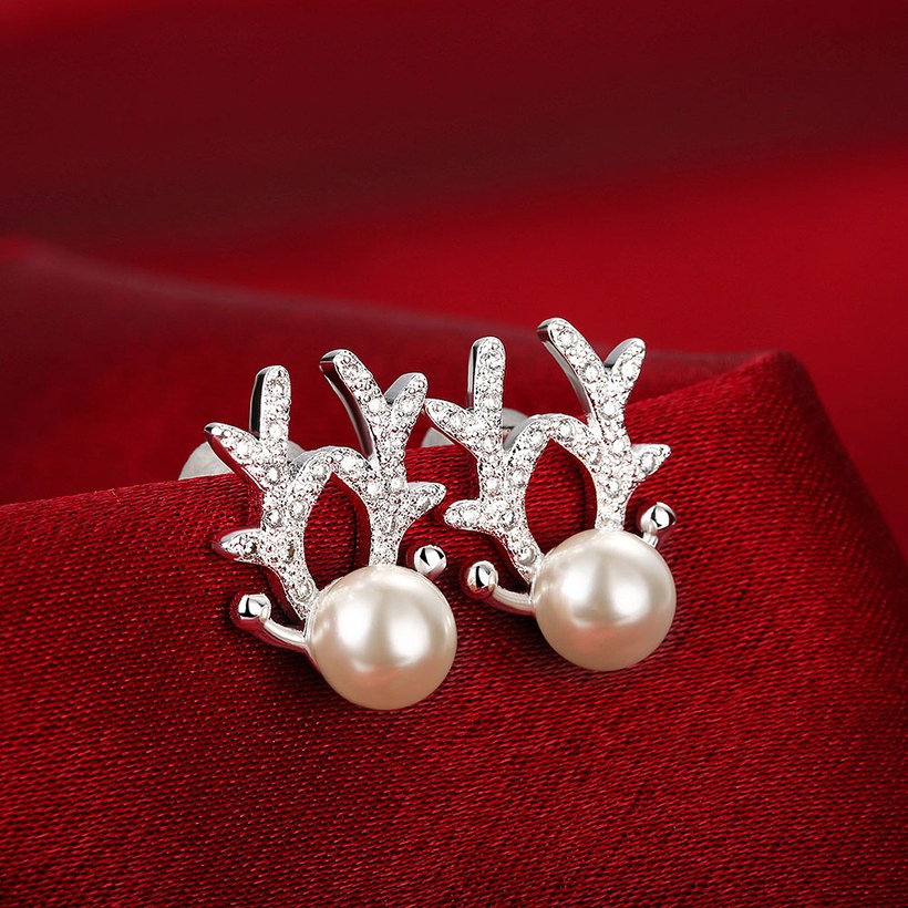 Wholesale Trendy Cute Christmas Deer ELK Animal pearl Silver plated Lady Stud Earrings Jewelry Women Promotion Gift TGSPE242 4