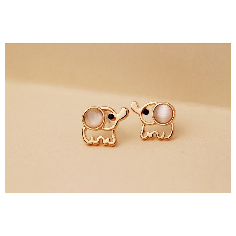 Wholesale Fashion wholesale jewelry Minimalist Elephant Earrings Simple Cute Animal Ear Studs VGE008 0